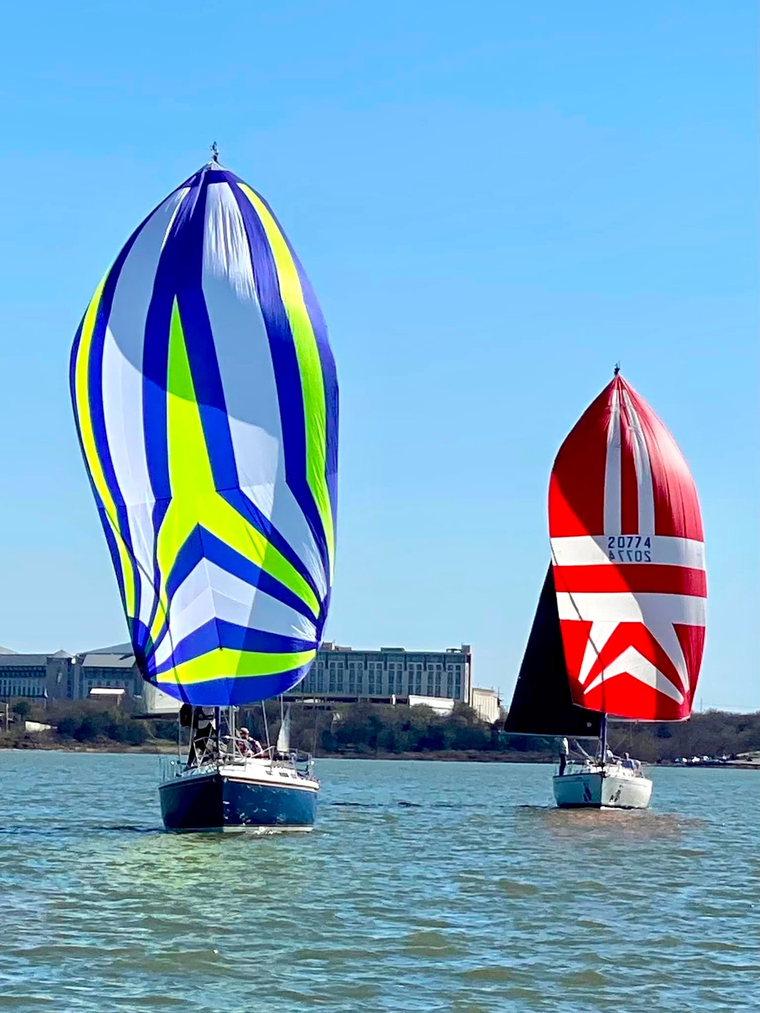 Catalina 30 wins with new Rolly Tasker Spinnaker